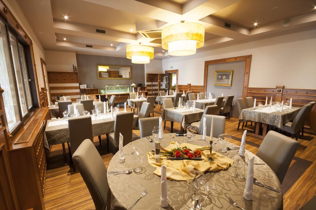 Gostilna In Motel Pri Lesniku Maribor Extérieur photo