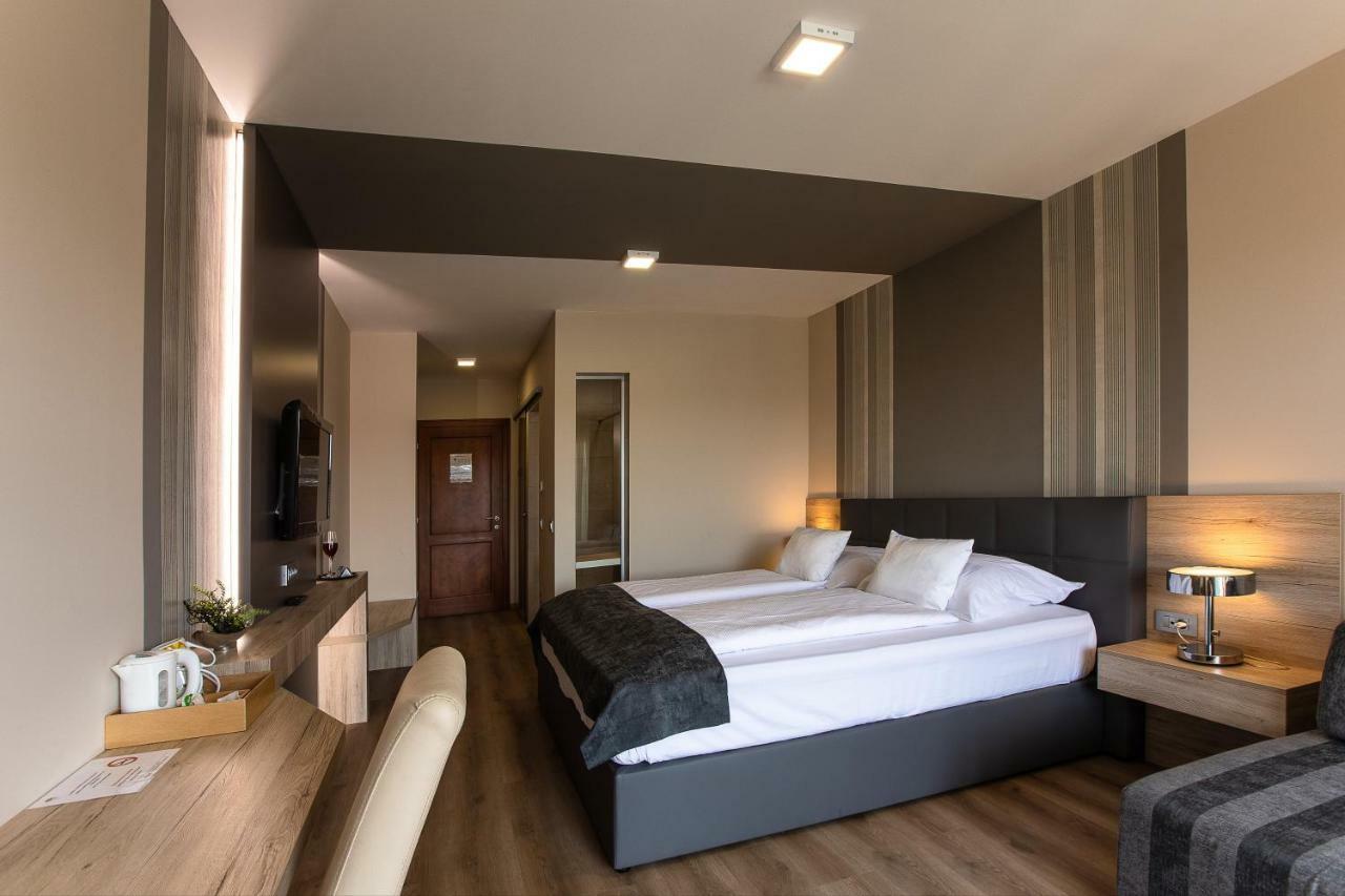 Gostilna In Motel Pri Lesniku Maribor Extérieur photo